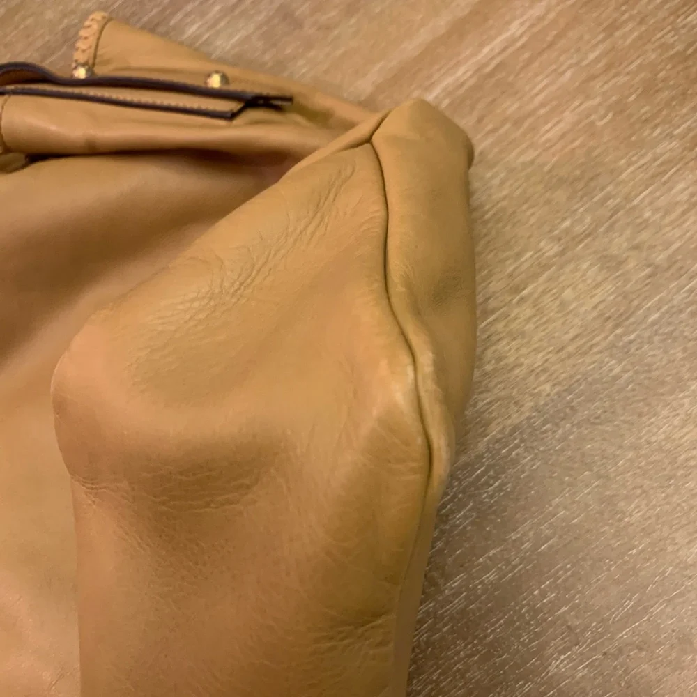 Gucci Large Horsebit Chain Bag - Picture 8 of 13